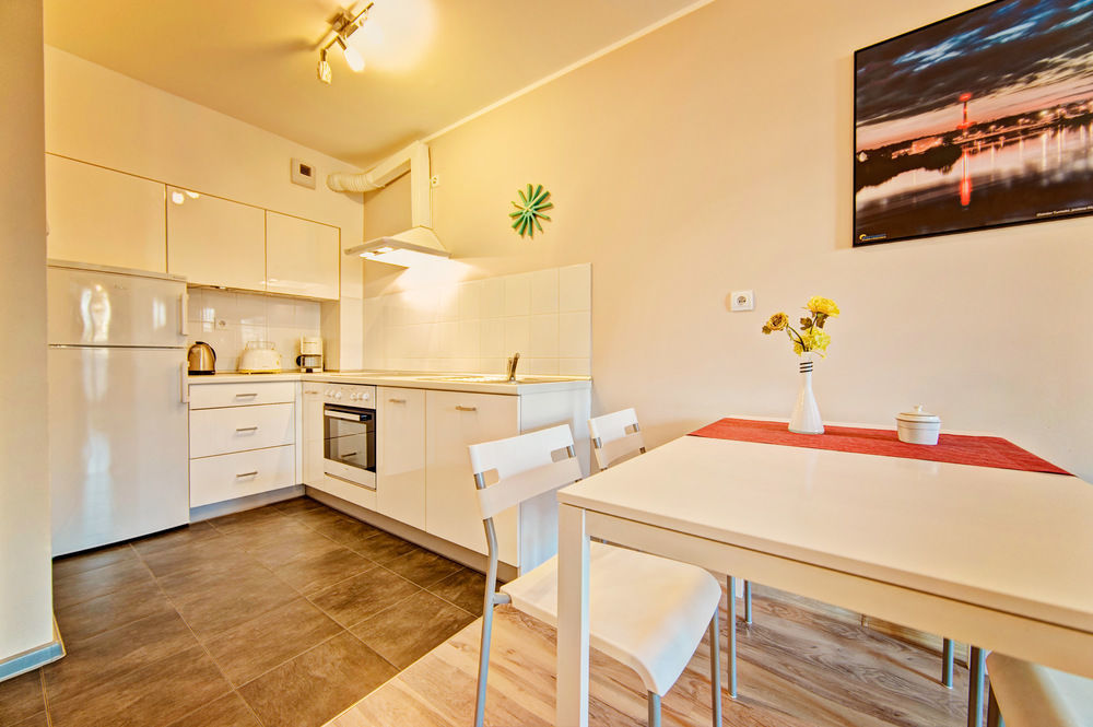 E-Apartamenty Koscielna 30 Posen Exterior foto